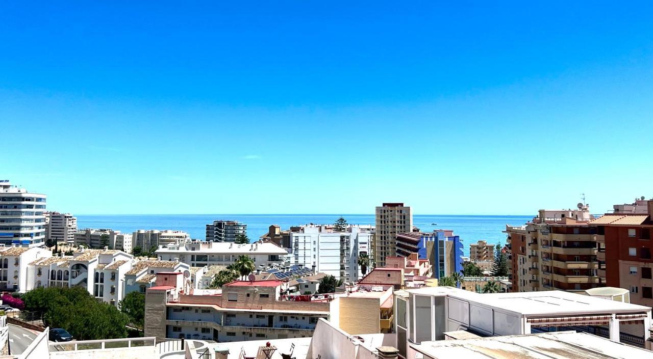 Cozy Fuengirola Apartment With Sea View & Pool Bagian luar foto